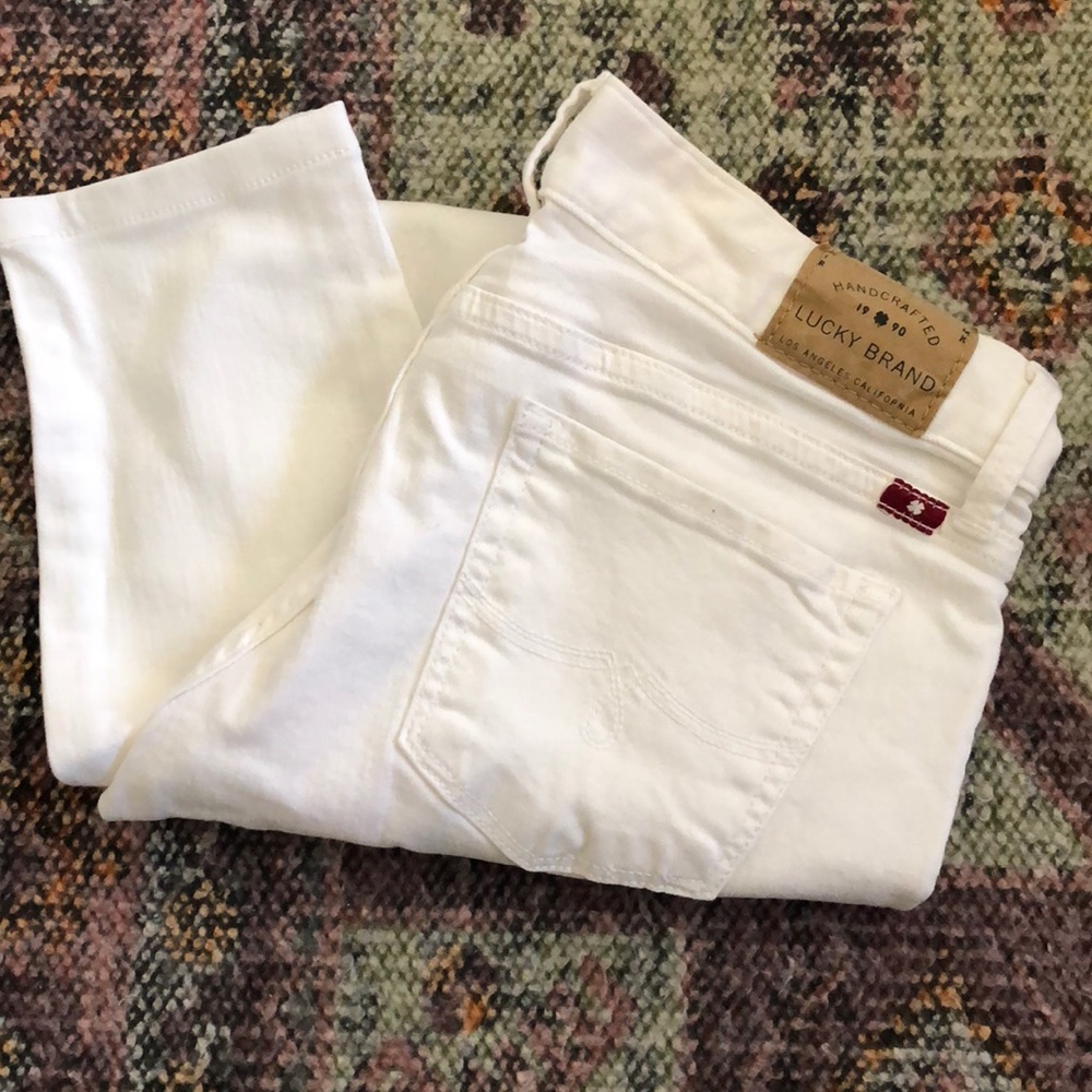 White Lucky Jeans ☁️
